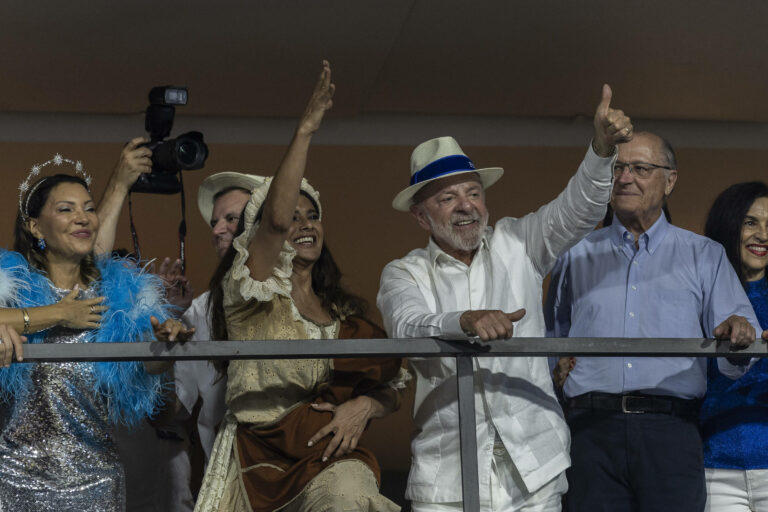 Carnaval vira ameaça eleitoral para Lula: TSE abre investigação que pode chegar à cassação e inelegibilidade